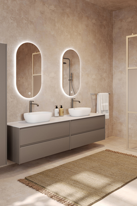 Dubbel badrumsmöbel med bänkskiva och två ovala ovanpåliggande tvättställ Luna L15