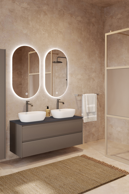 Badrumsmöbel med bänkskiva och två ovala, ovanpåliggande tvättställ Luna L14