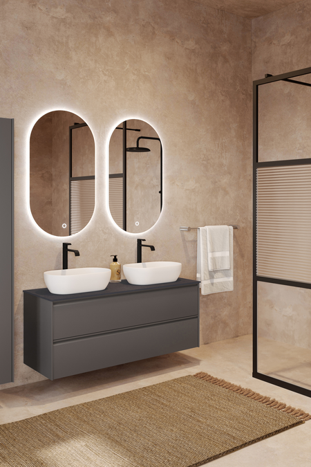 Badrumsmöbel med bänkskiva och två ovala, ovanpåliggande tvättställ Luna L14